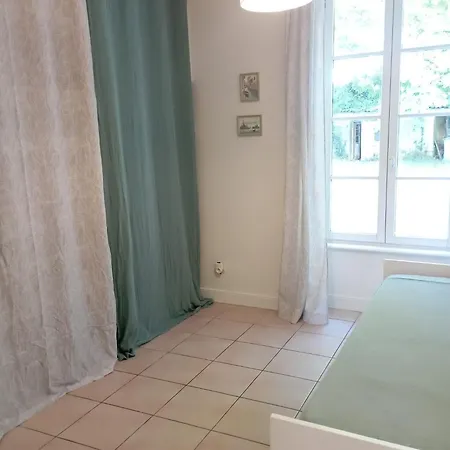 Maison De Charme à La Ferme La Petite Sabliere * Saint-Just-Luzac