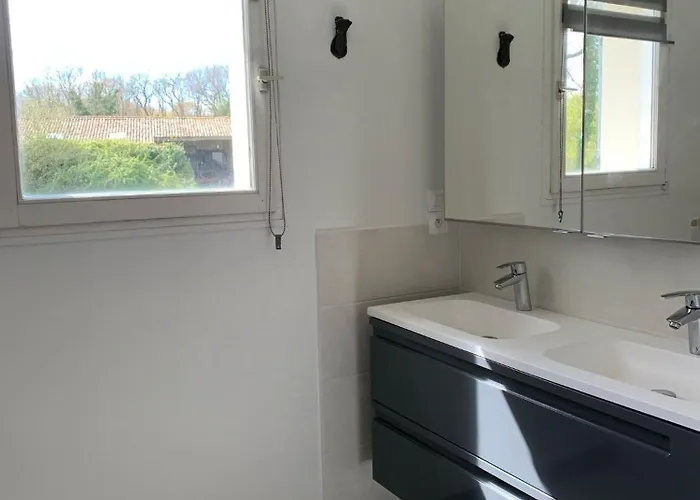 Maison De Charme à La Ferme La Petite Sabliere Saint-Just-Luzac